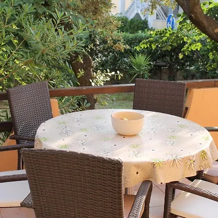 아파트 By The Sea Mandre, Pag - 14918 *